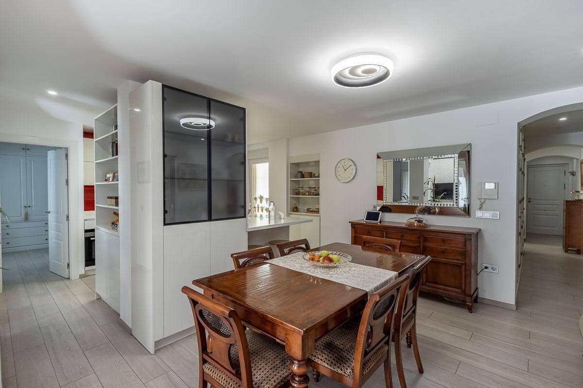 3 bedroom Flat for sale in Granada city - € 650,000 (Ref: 9862064)