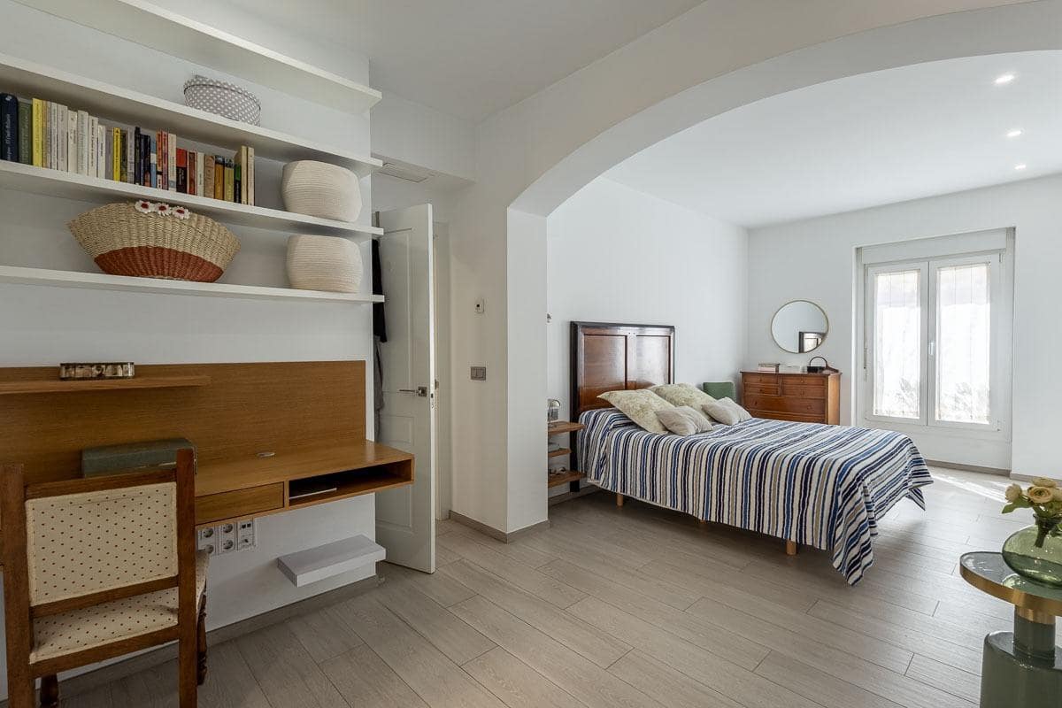 3 bedroom Flat for sale in Granada city - € 650,000 (Ref: 9862064)