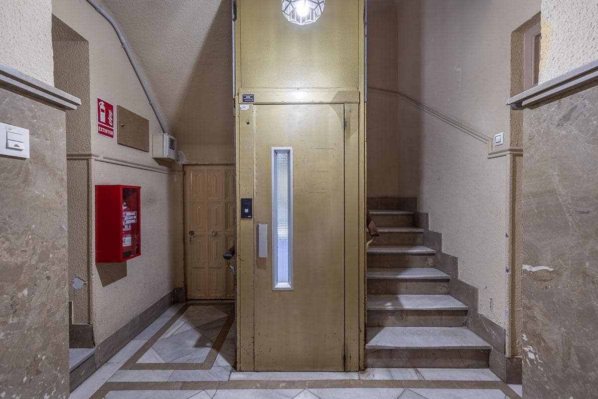 3 bedroom Flat for sale in Granada city - € 650,000 (Ref: 9862064)