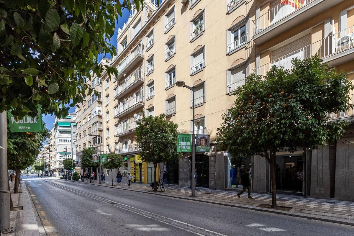 3 bedroom Flat for sale in Granada city - € 650,000 (Ref: 9862064)