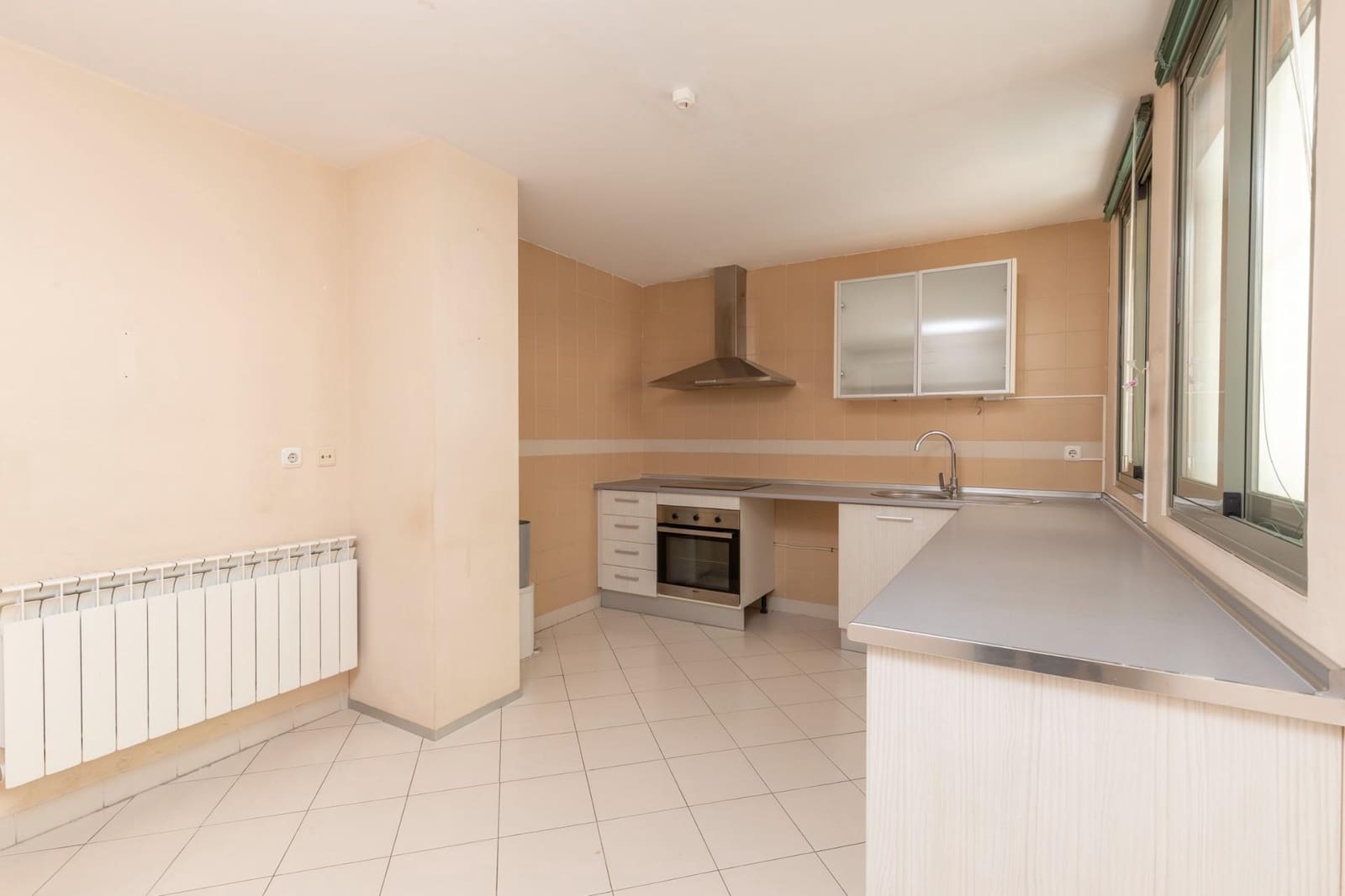 2 sypialnia Mieszkanie na sprzedaż w Miasto Grenada z garażem - 545 000 € (Ref: 9867218)