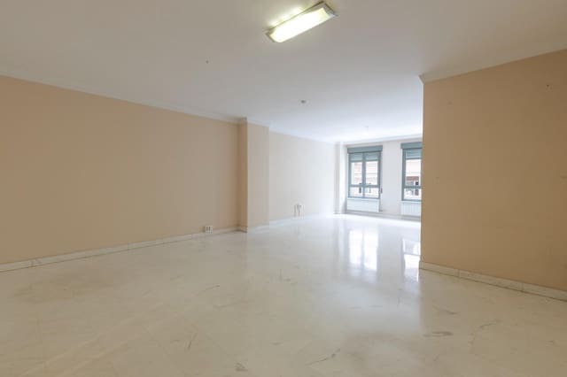2 sovrum Lägenhet till salu i Centro, Granada stad med garage - 545 000 € (Ref: 9867218)