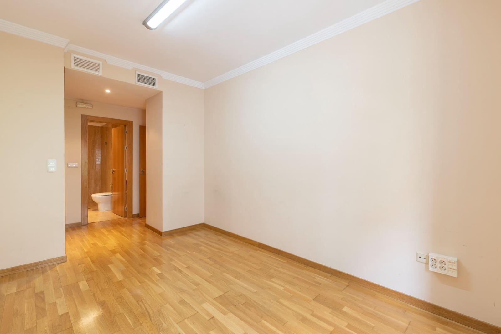 2 sypialnia Mieszkanie na sprzedaż w Miasto Grenada z garażem - 545 000 € (Ref: 9867218)