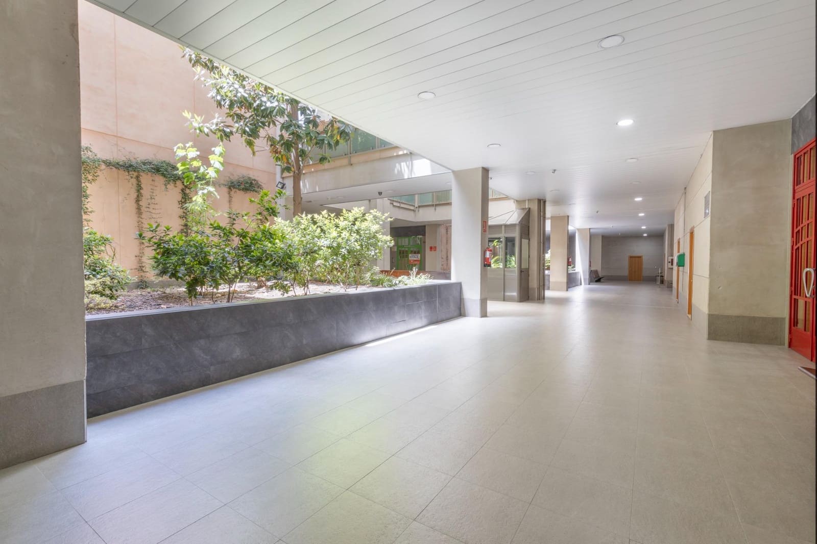2 sypialnia Mieszkanie na sprzedaż w Miasto Grenada z garażem - 545 000 € (Ref: 9867218)