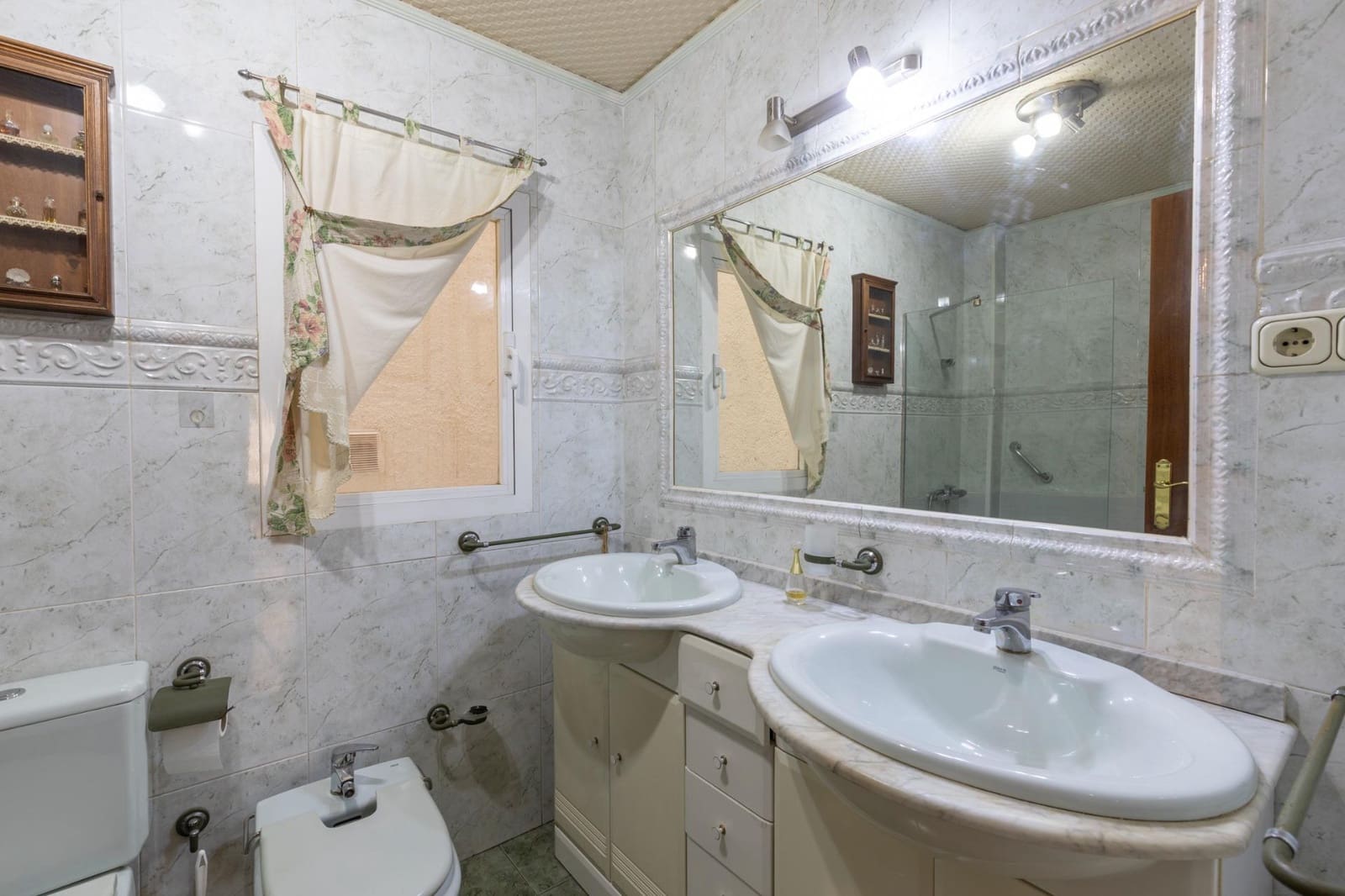 7 sypialnia Mieszkanie na sprzedaż w Miasto Grenada - 650 000 € (Ref: 9867220)