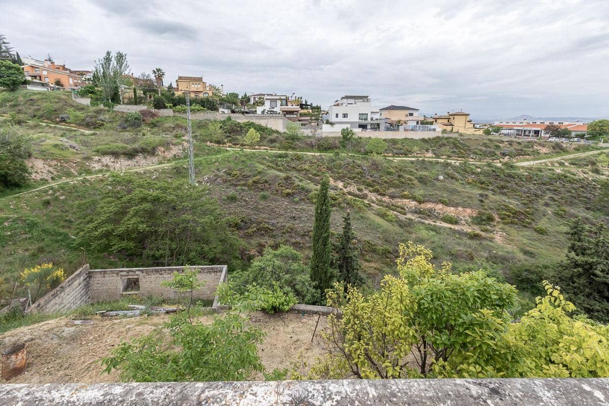 6 bedroom Villa for sale in Monachil with garage - € 450,000 (Ref: 9867221)