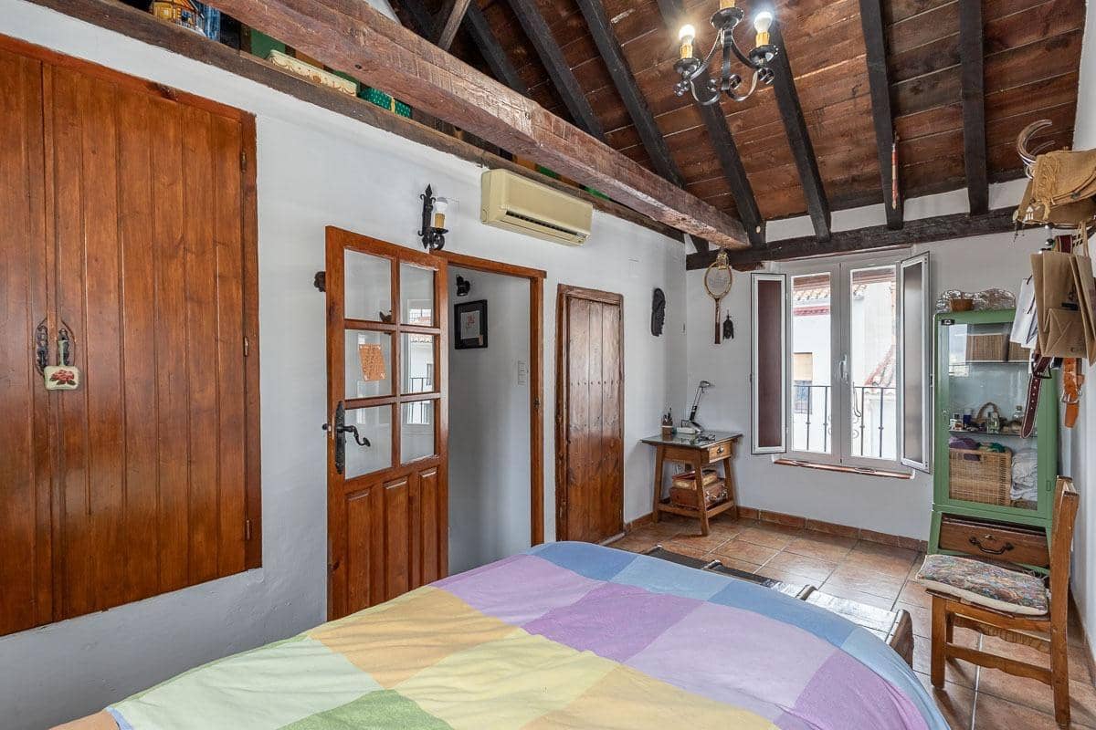 1 quarto Moradia em Banda para venda em Granada cidade - 225 000 € (Ref: 9868908)