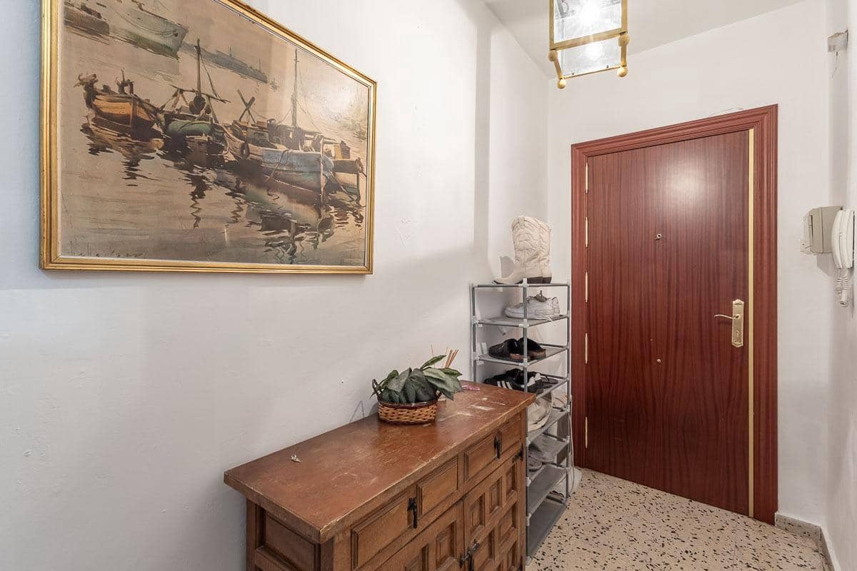 4 makuuhuone Asunto myytävänä paikassa Granada kaupunki - 270 000 € (Ref: 9873717)