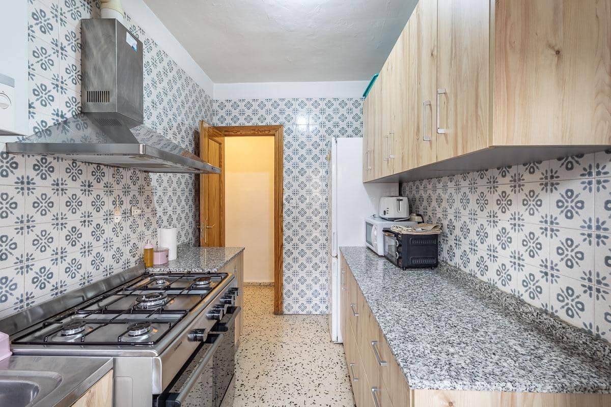 4 makuuhuone Asunto myytävänä paikassa Granada kaupunki - 270 000 € (Ref: 9873717)
