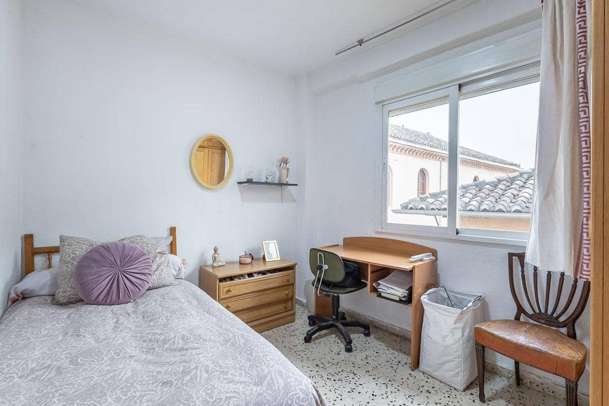 4 makuuhuone Asunto myytävänä paikassa Granada kaupunki - 270 000 € (Ref: 9873717)
