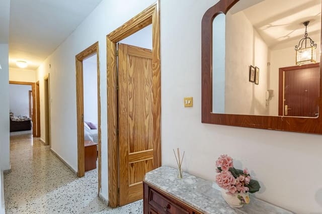 4 sypialnia Mieszkanie na sprzedaż w Miasto Grenada - 270 000 € (Ref: 9873717)