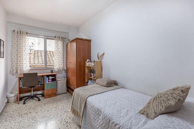 4 sypialnia Mieszkanie na sprzedaż w Miasto Grenada - 270 000 € (Ref: 9873717)