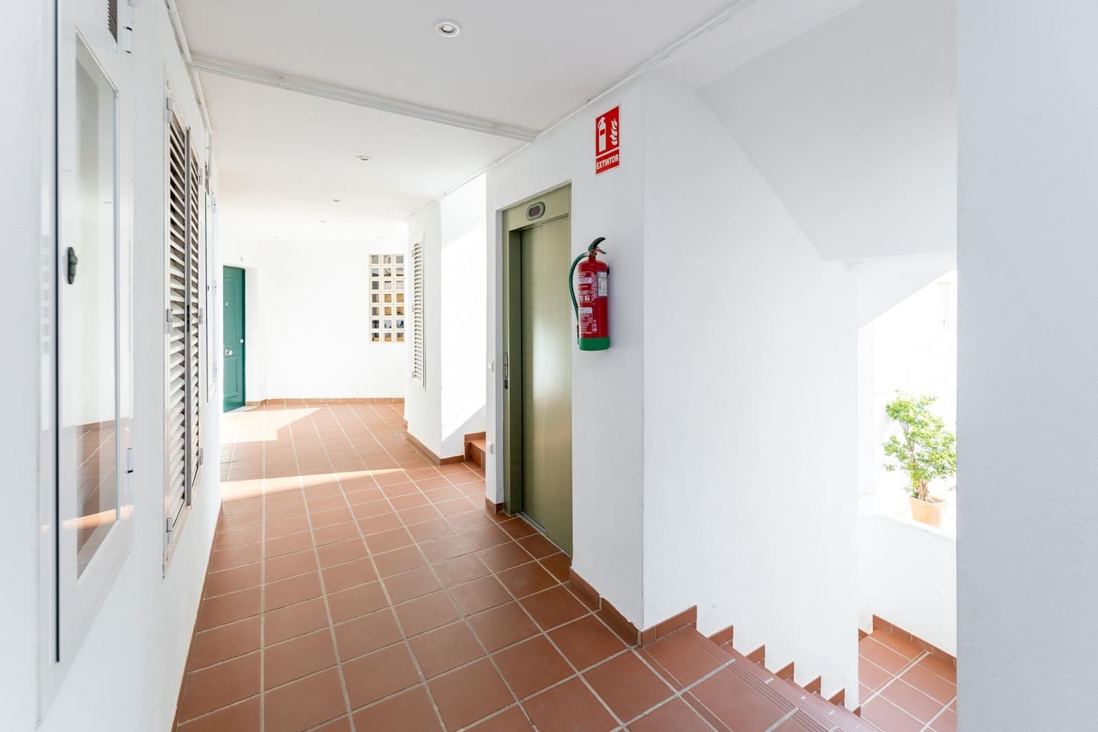 2 soverom Leilighet til salgs i Motril med garasje - € 280 000 (Ref: 9876694)