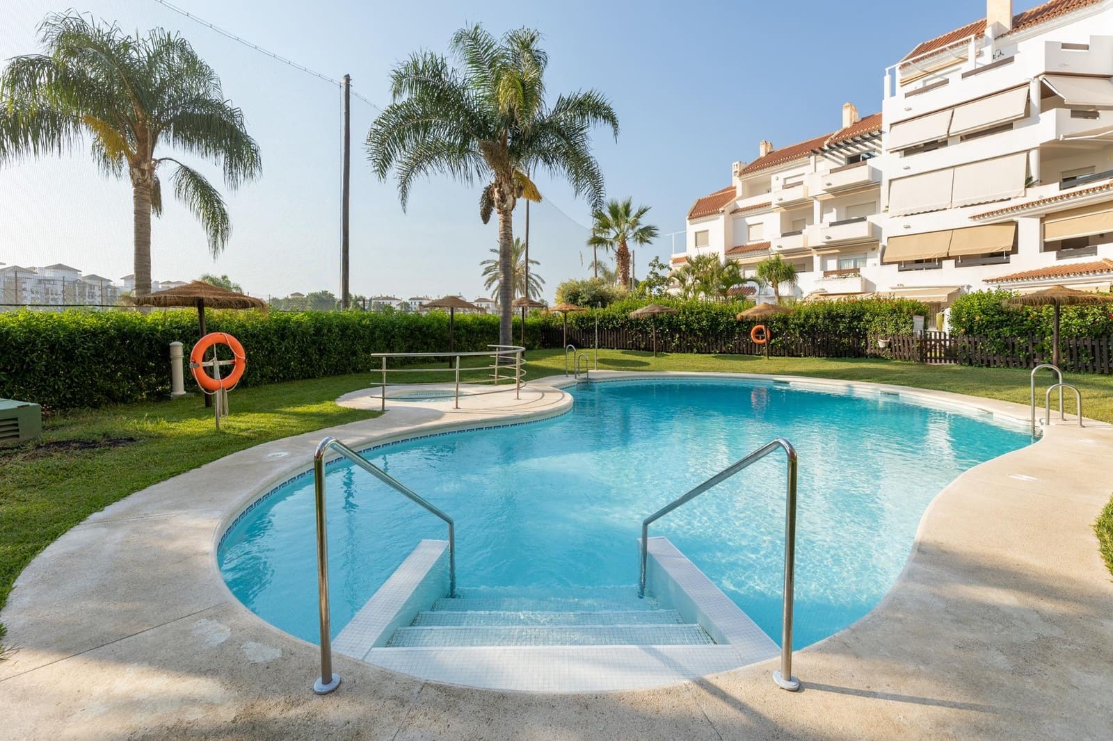 2 soverom Leilighet til salgs i Motril med garasje - € 280 000 (Ref: 9876694)
