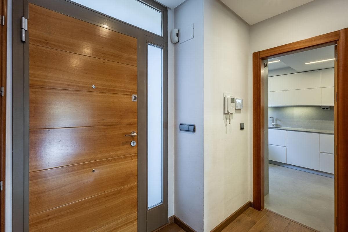 4 soverom Kjedet enebolig til salgs i Granada by med garasje - € 695 000 (Ref: 9876695)