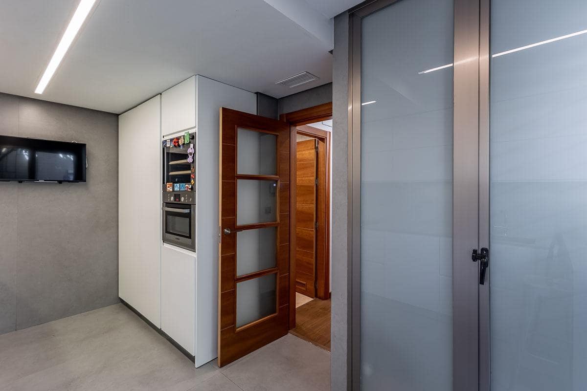 4 soverom Kjedet enebolig til salgs i Granada by med garasje - € 695 000 (Ref: 9876695)