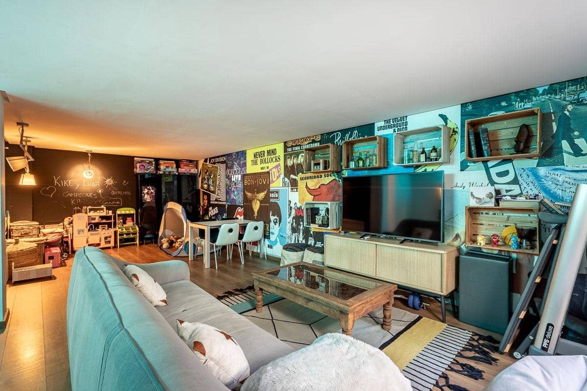 4 soverom Kjedet enebolig til salgs i Granada by med garasje - € 695 000 (Ref: 9876695)