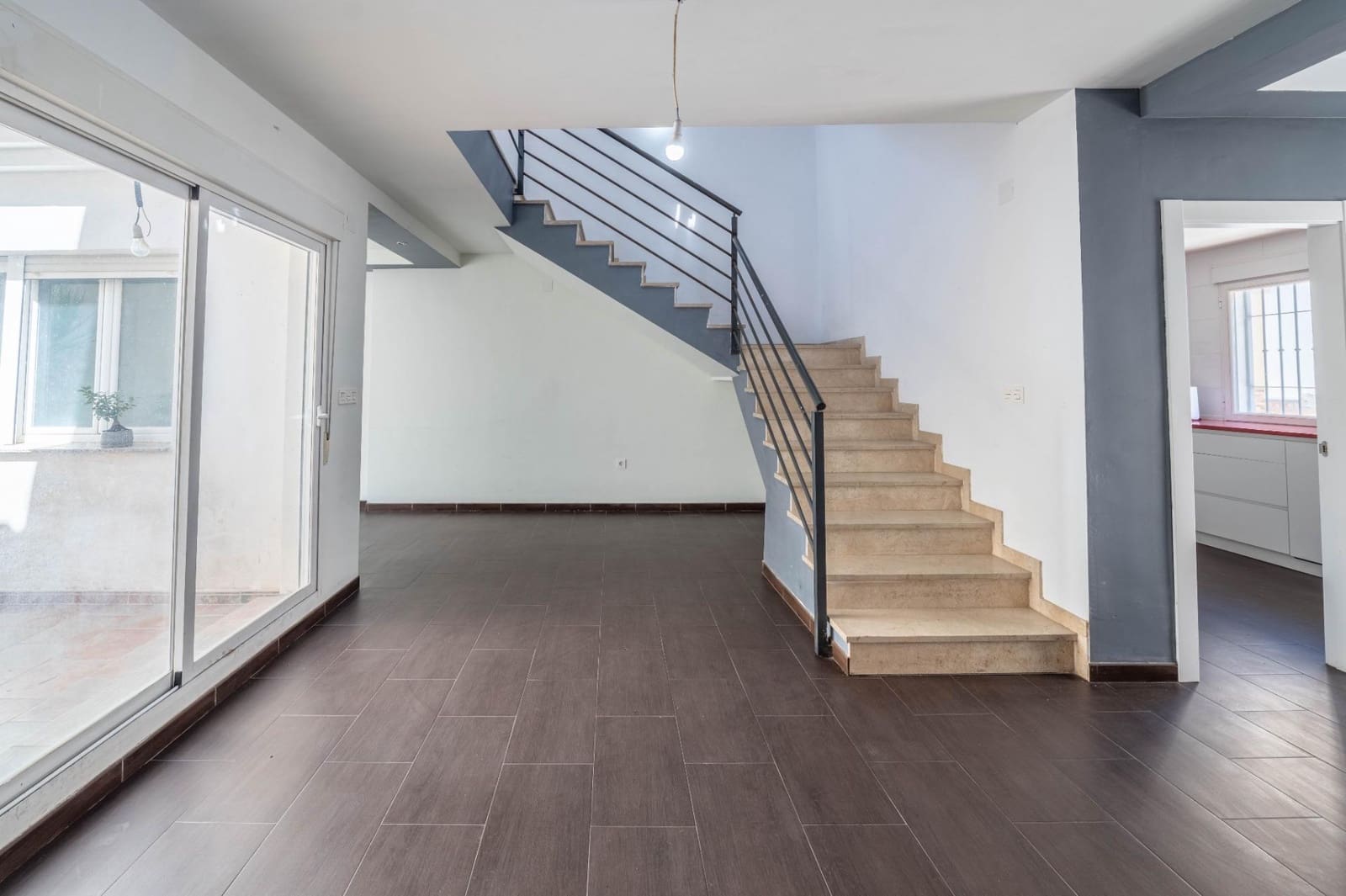 3 quarto Casa em Banda para venda em Peligros com garagem - 259 900 € (Ref: 9876696)