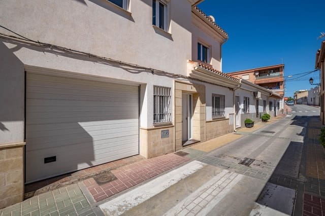 3 quarto Casa em Banda para venda em Peligros com garagem - 259 900 € (Ref: 9876696)