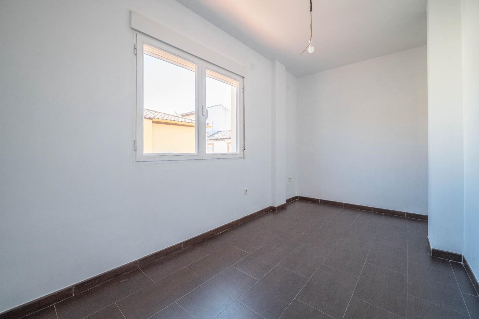 3 quarto Casa em Banda para venda em Peligros com garagem - 259 900 € (Ref: 9876696)