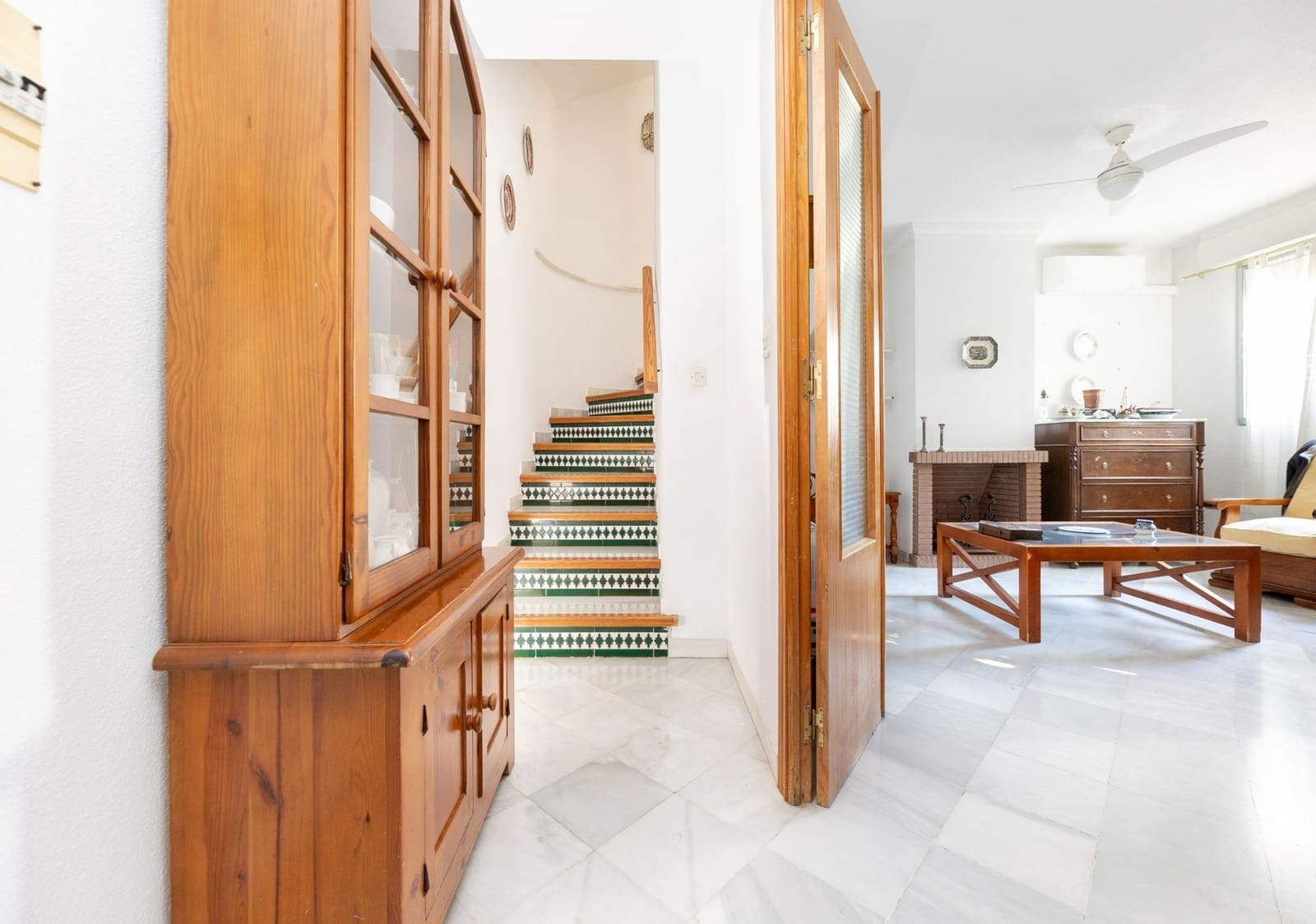 6 sypialnia Dom szeregowy na sprzedaż w Peligros z basenem - 290 000 € (Ref: 9879165)