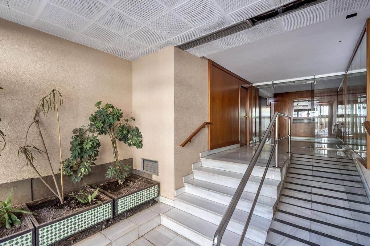 5 soverom Leilighet til salgs i Granada by - € 429 000 (Ref: 9879166)