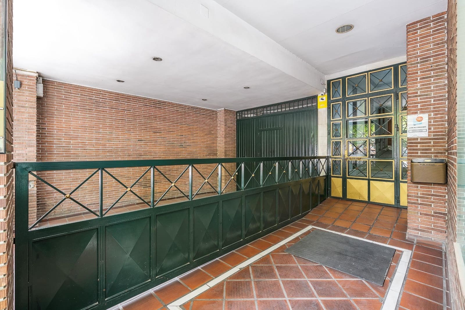4 sovrum Lägenhet till salu i Granada stad med garage - 550 000 € (Ref: 9885062)
