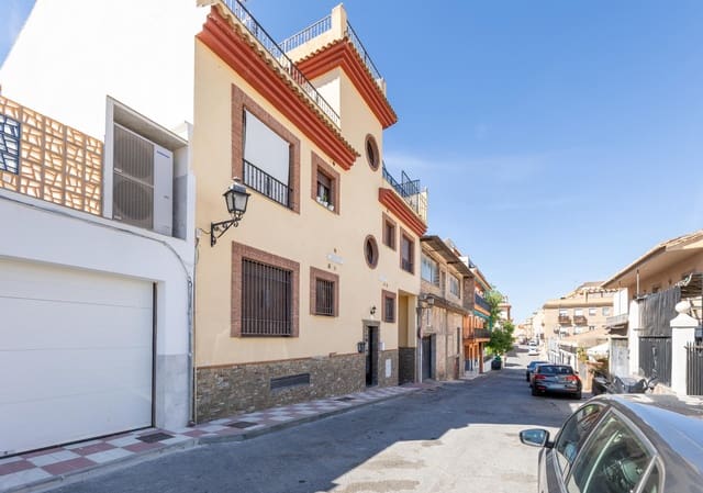 2 quarto Apartamento para venda em La Zubia com garagem - 165 000 € (Ref: 9885063)
