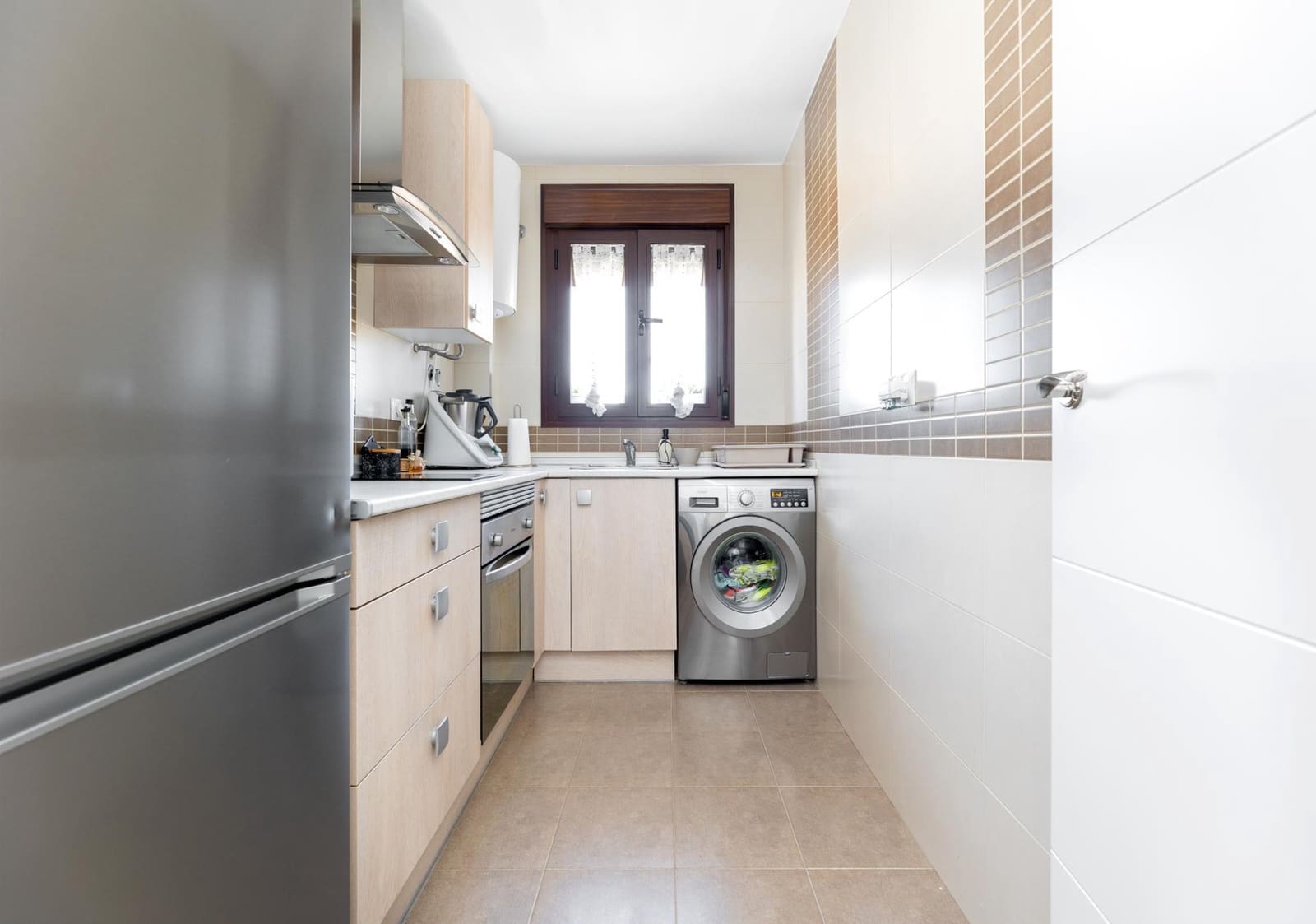 2 quarto Apartamento para venda em La Zubia com garagem - 165 000 € (Ref: 9885063)