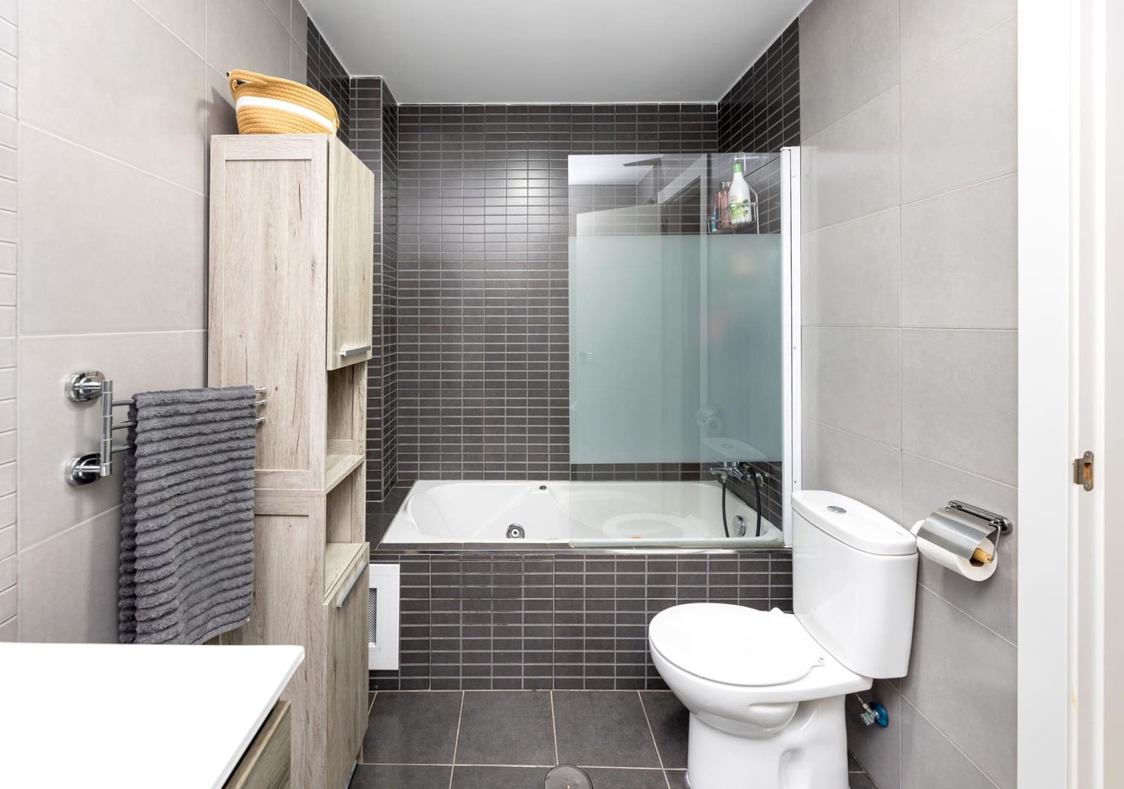 2 quarto Apartamento para venda em La Zubia com garagem - 165 000 € (Ref: 9885063)