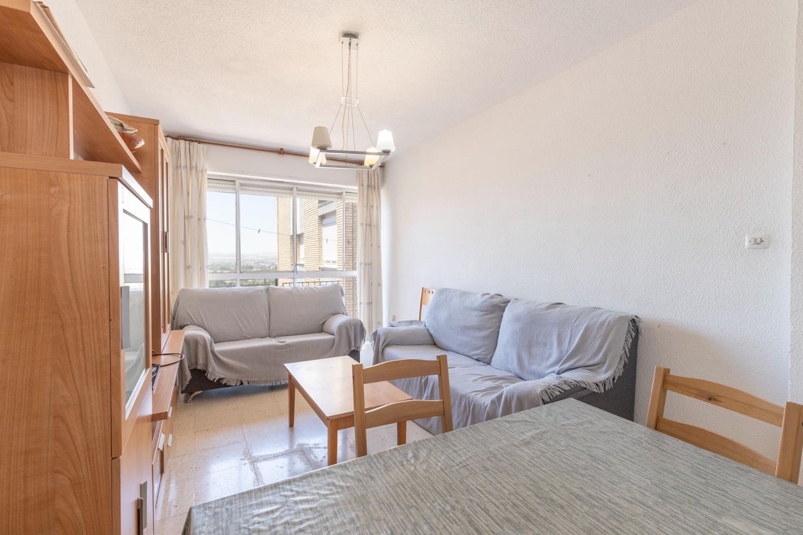 4 Zimmer Wohnung zu verkaufen in Granada Stadt - 390.000 € (Ref: 9890605)