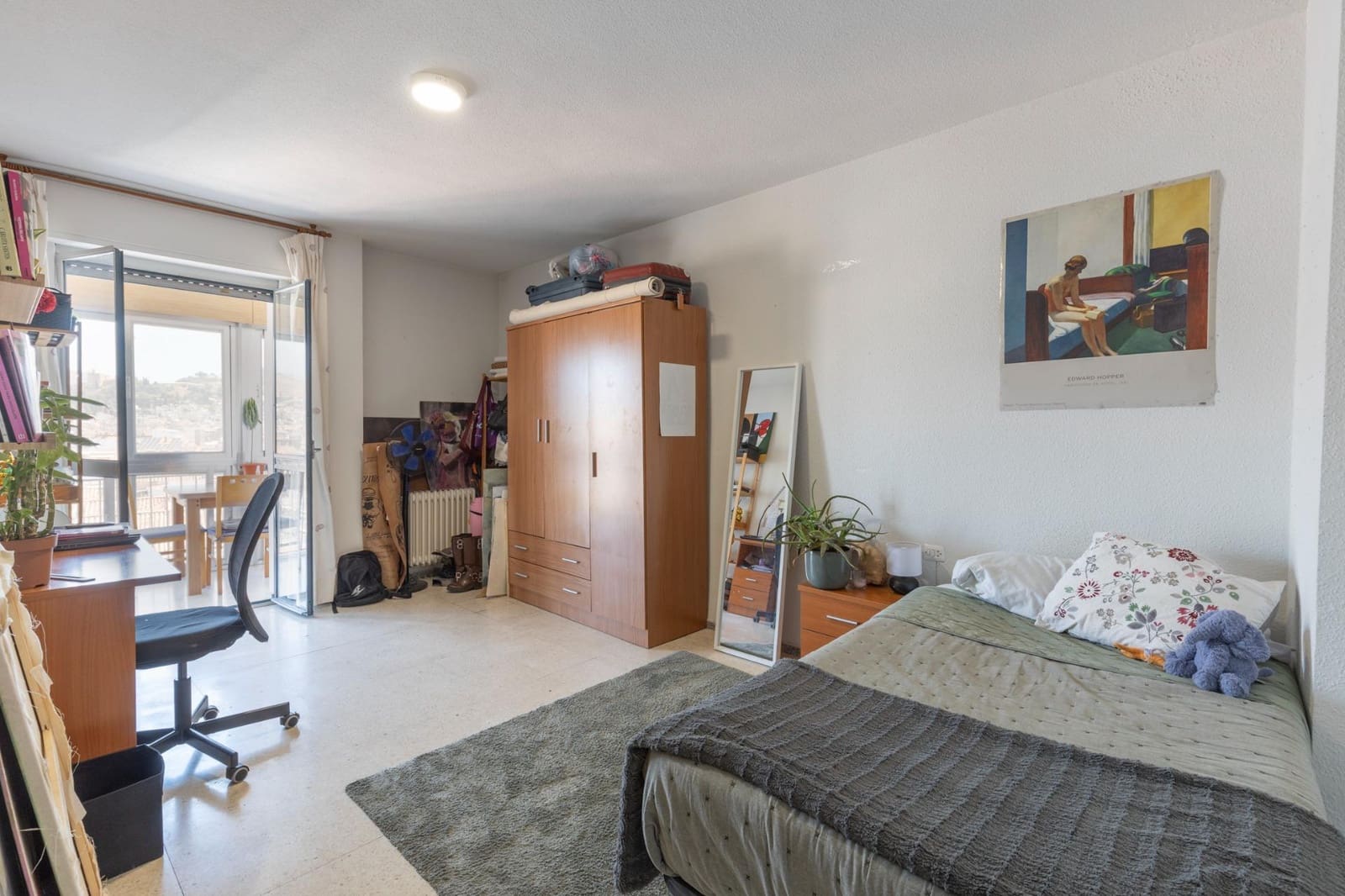 4 Zimmer Wohnung zu verkaufen in Granada Stadt - 390.000 € (Ref: 9890605)