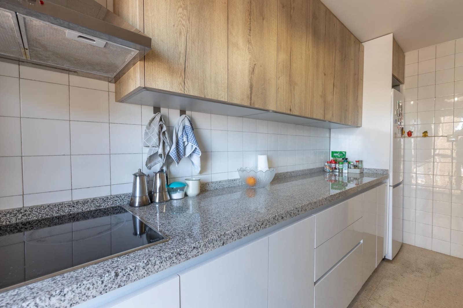 4 Zimmer Wohnung zu verkaufen in Granada Stadt - 390.000 € (Ref: 9890605)