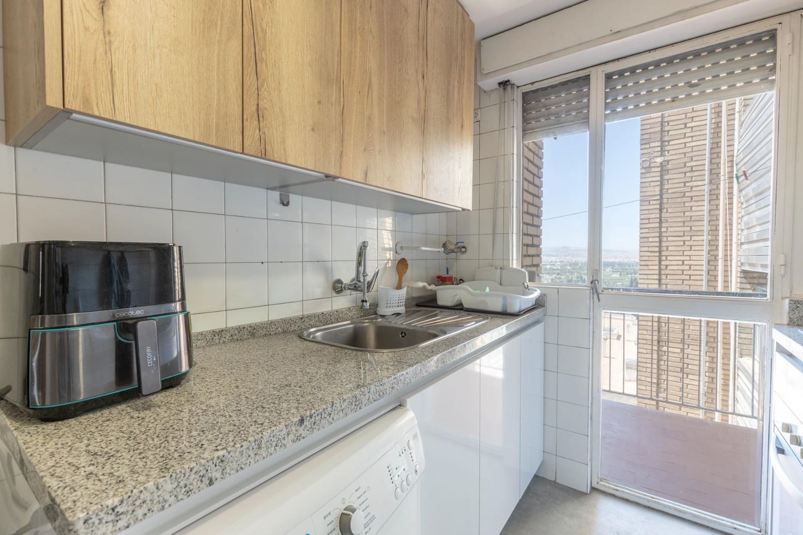 4 Zimmer Wohnung zu verkaufen in Granada Stadt - 390.000 € (Ref: 9890605)