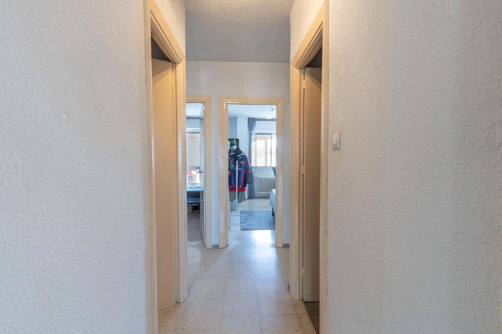 4 Zimmer Wohnung zu verkaufen in Granada Stadt - 390.000 € (Ref: 9890605)