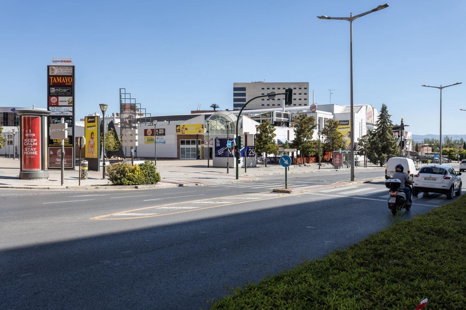 4 Zimmer Wohnung zu verkaufen in Granada Stadt - 390.000 € (Ref: 9890605)