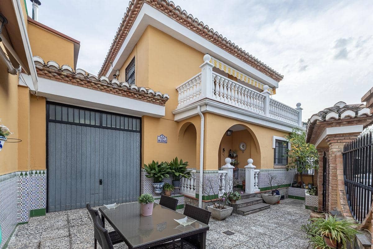 Casa de 4 habitaciones en Granada ciudad en venta con garaje - 580.000 € (Ref: 9890607)
