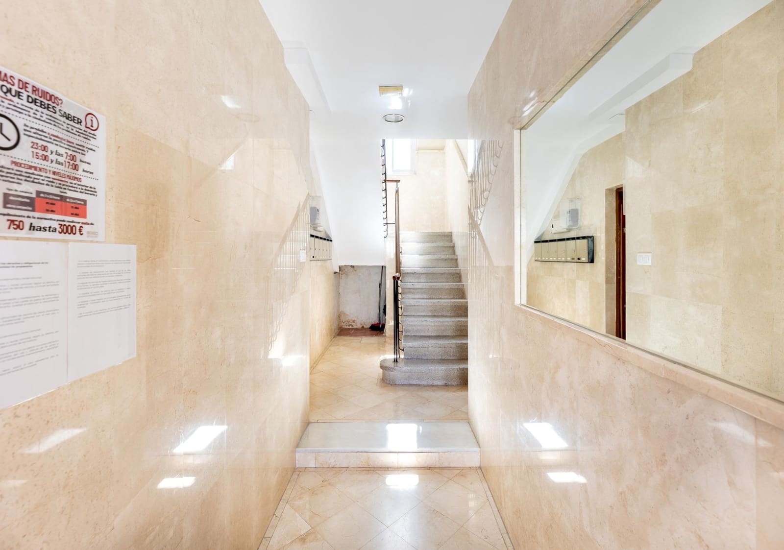 3 soverom Leilighet til salgs i Granada by - € 139 000 (Ref: 9890608)