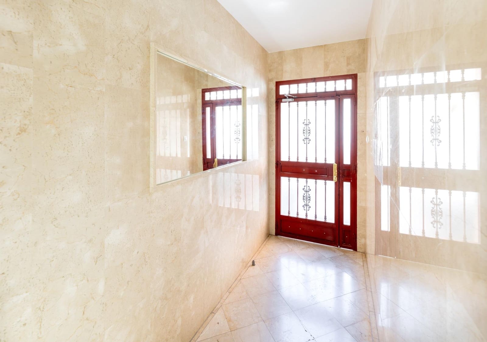 3 soverom Leilighet til salgs i Granada by - € 139 000 (Ref: 9890608)