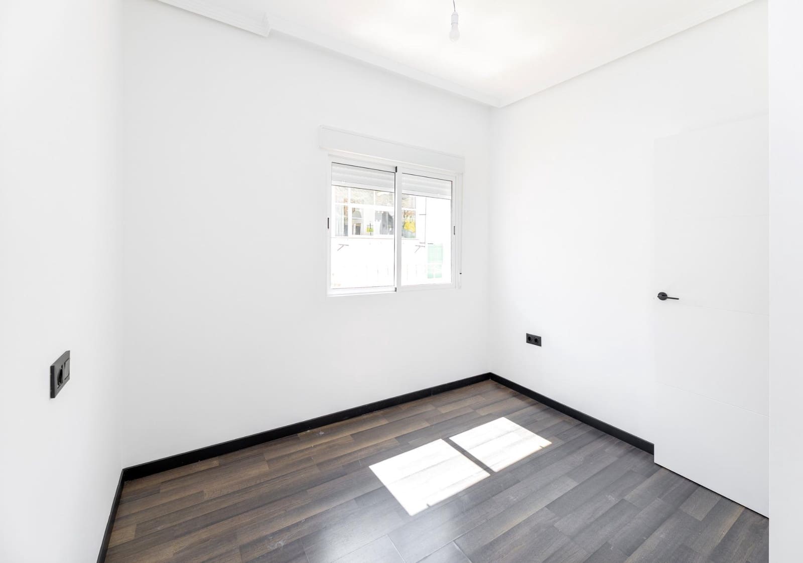 3 soverom Leilighet til salgs i Granada by - € 139 000 (Ref: 9890608)