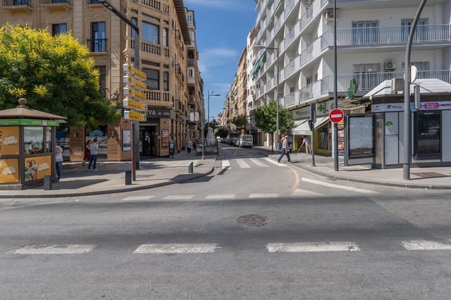 3 sypialnia Penthouse na sprzedaż w Miasto Grenada - 389 000 € (Ref: 9890612)