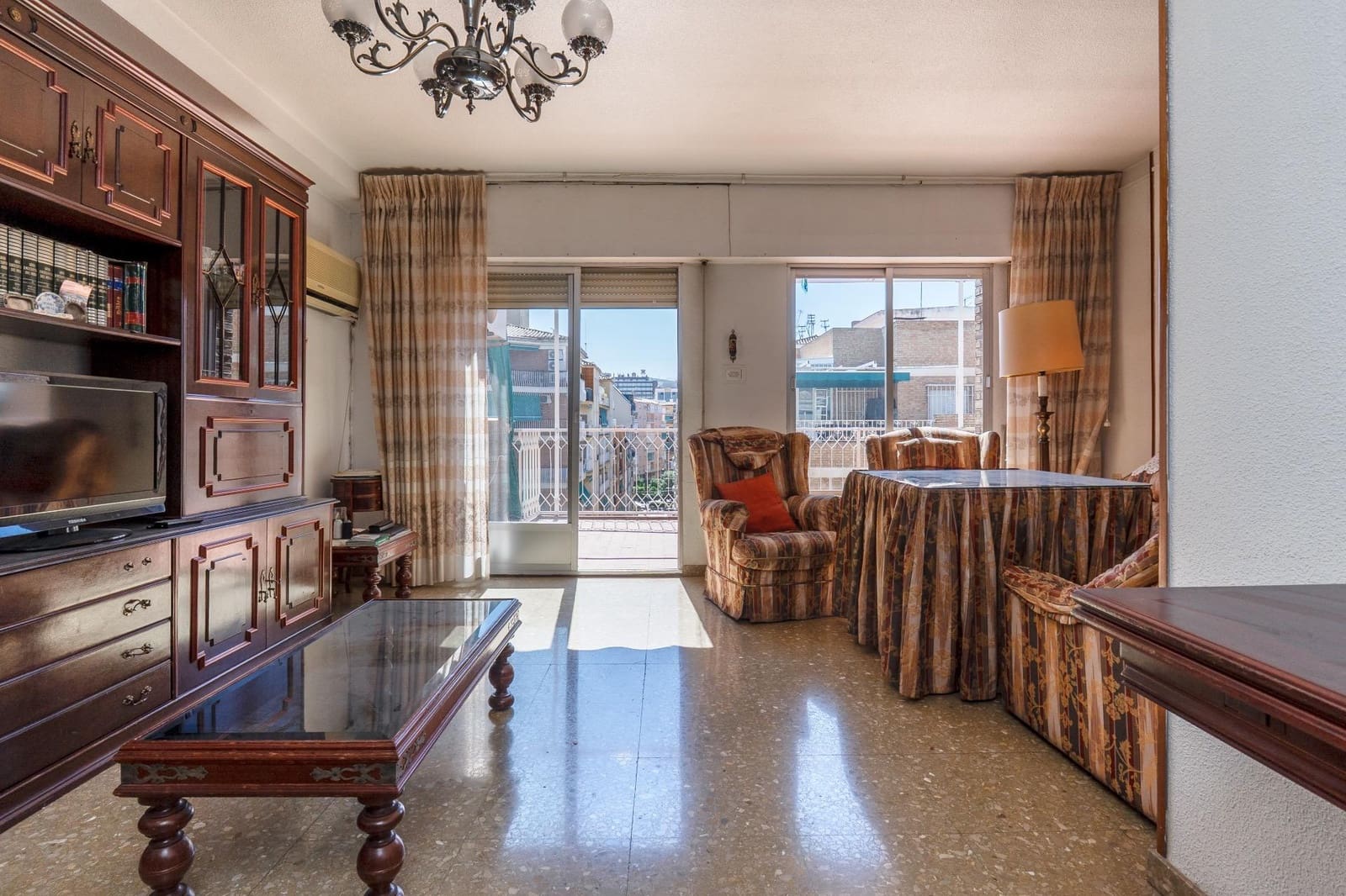 3 Zimmer Penthouse zu verkaufen in Granada Stadt - 389.000 € (Ref: 9890612)