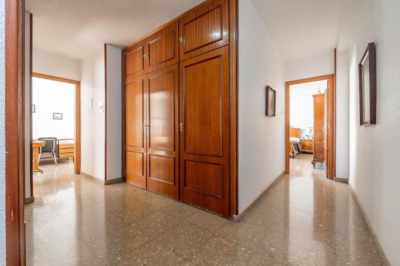3 Zimmer Penthouse zu verkaufen in Granada Stadt - 389.000 € (Ref: 9890612)
