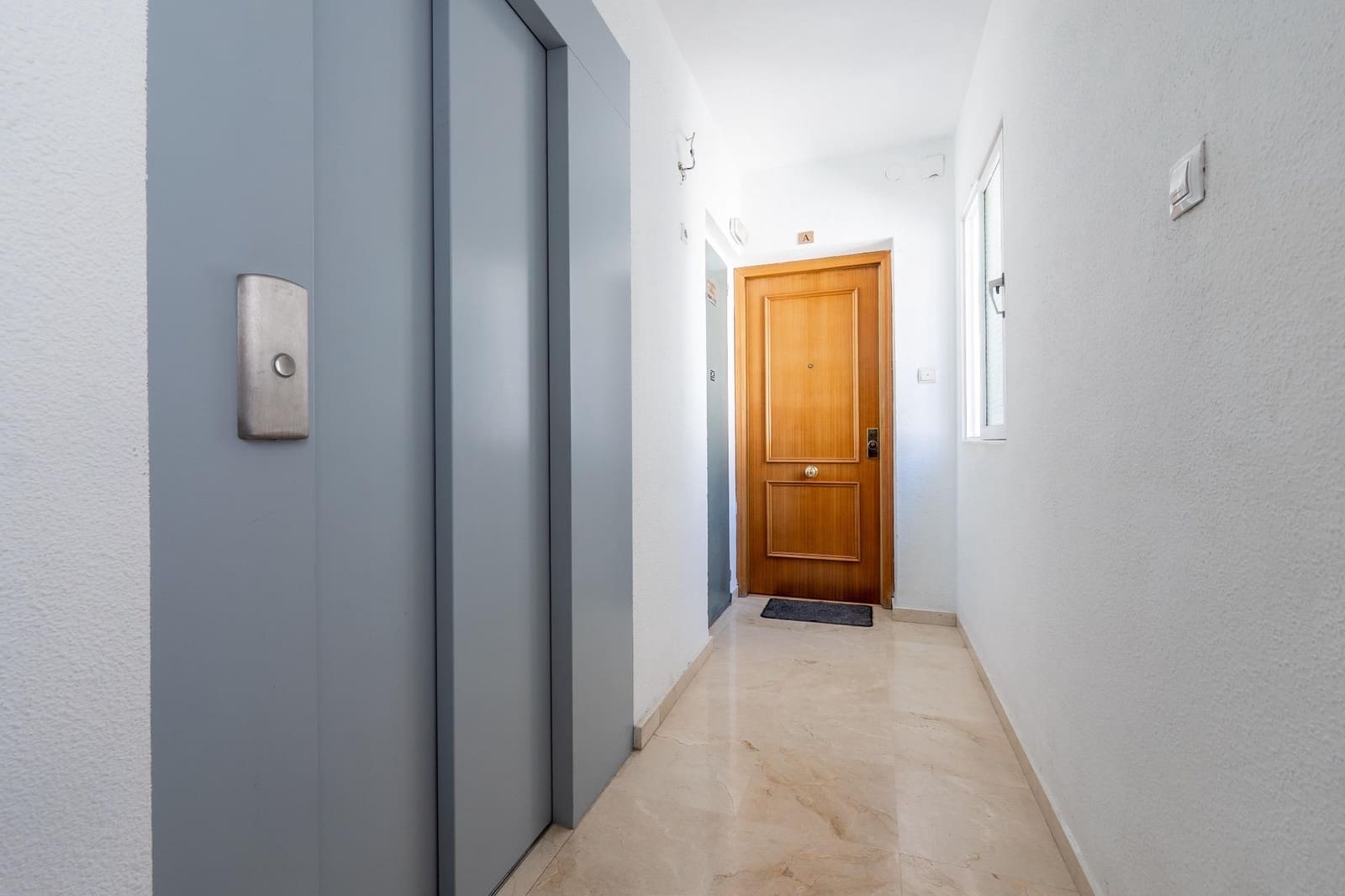 3 Zimmer Penthouse zu verkaufen in Granada Stadt - 389.000 € (Ref: 9890612)