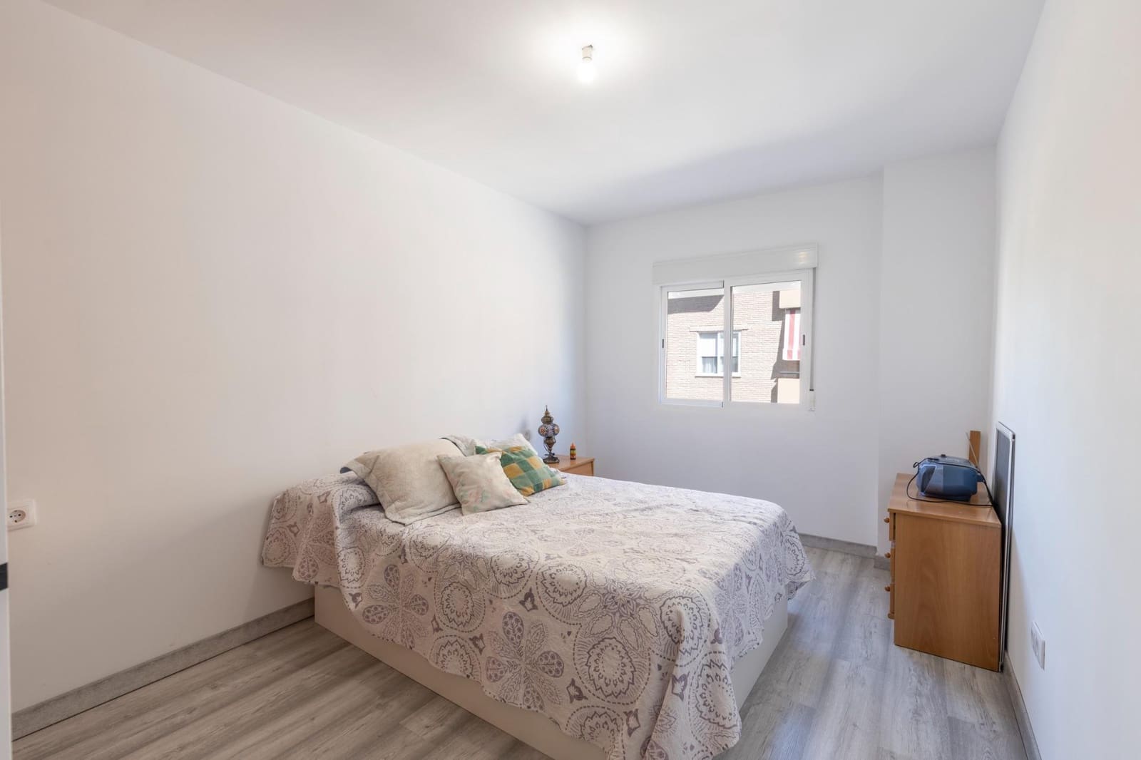 3 sovrum Lägenhet till salu i Atarfe med garage - 189 000 € (Ref: 9892578)