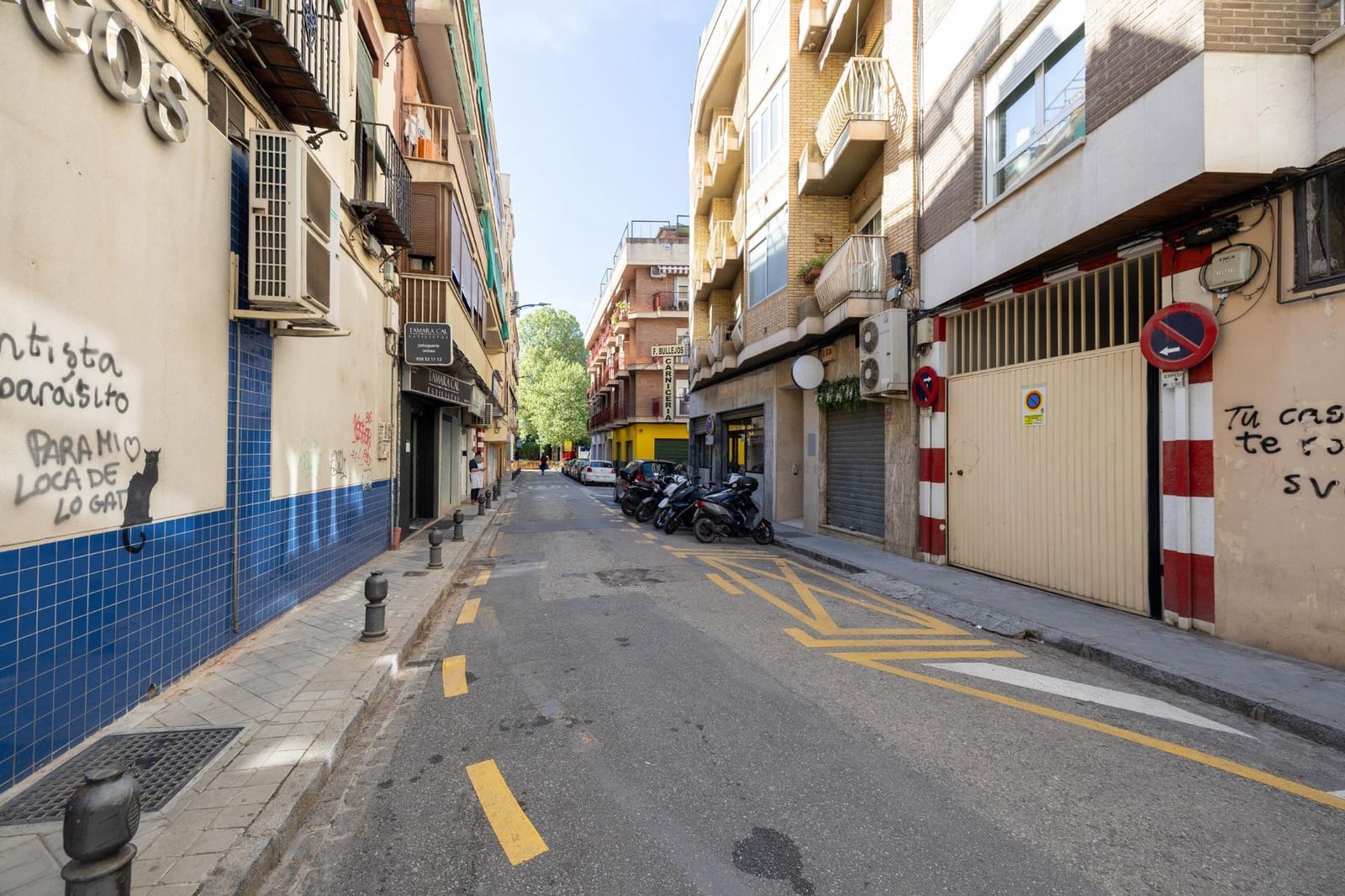 Comercial para venda em Granada cidade - 60 000 € (Ref: 9892579)