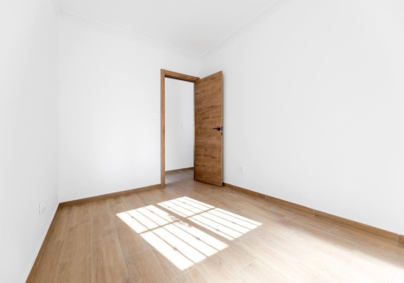 3 slaapkamer Flat te koop in Churriana de la Vega - € 177.000 (Ref: 9892581)