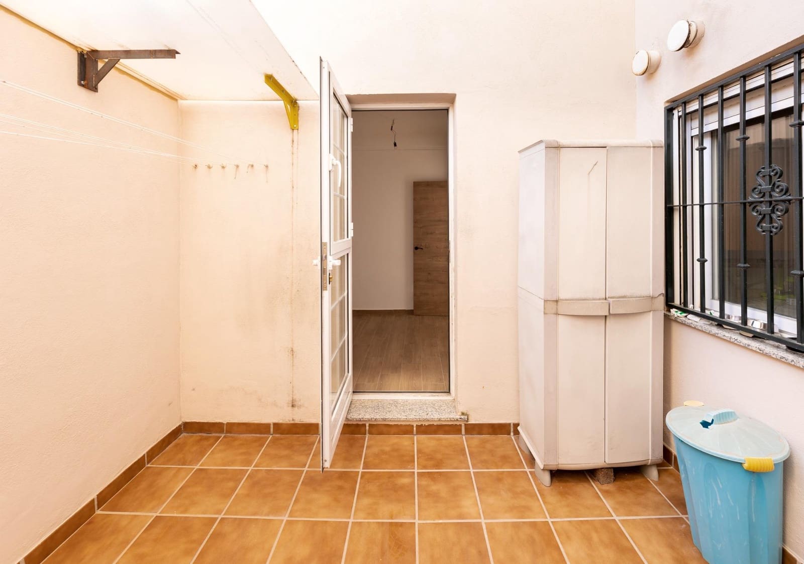 3 slaapkamer Flat te koop in Churriana de la Vega - € 177.000 (Ref: 9892581)