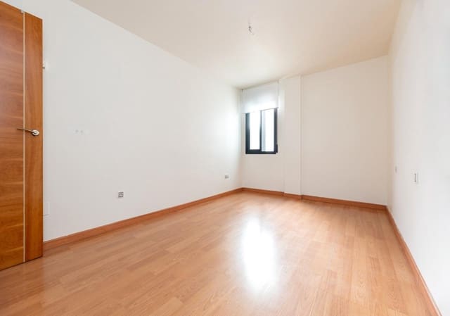 2 sovrum Lägenhet till salu i Armilla - 189 000 € (Ref: 9892582)