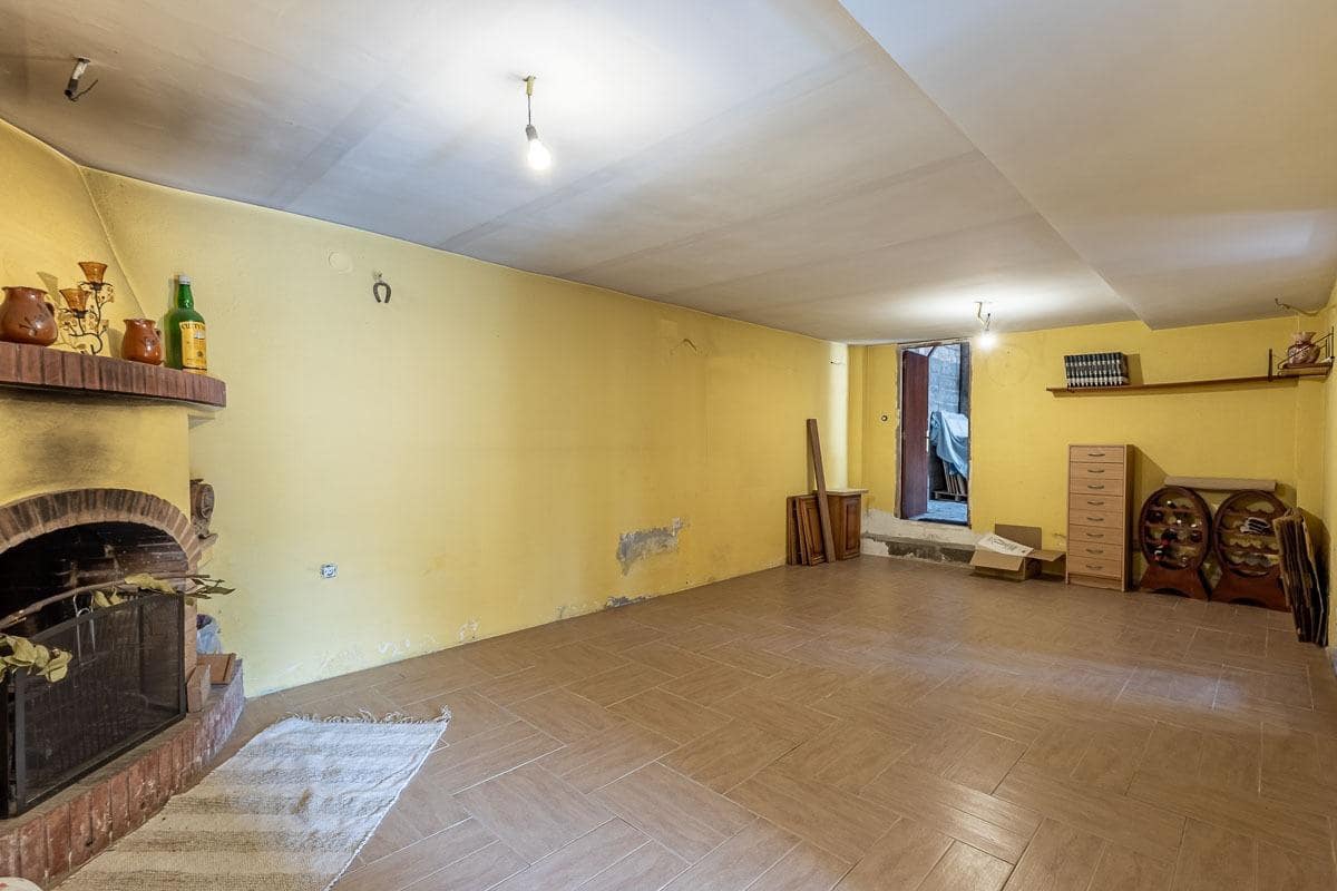 3 bedroom Villa for sale in Ogijares with pool garage - € 370,000 (Ref: 9892583)